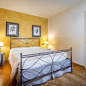 Appartamento con 2 camere da letto con tetto in forma di cupola